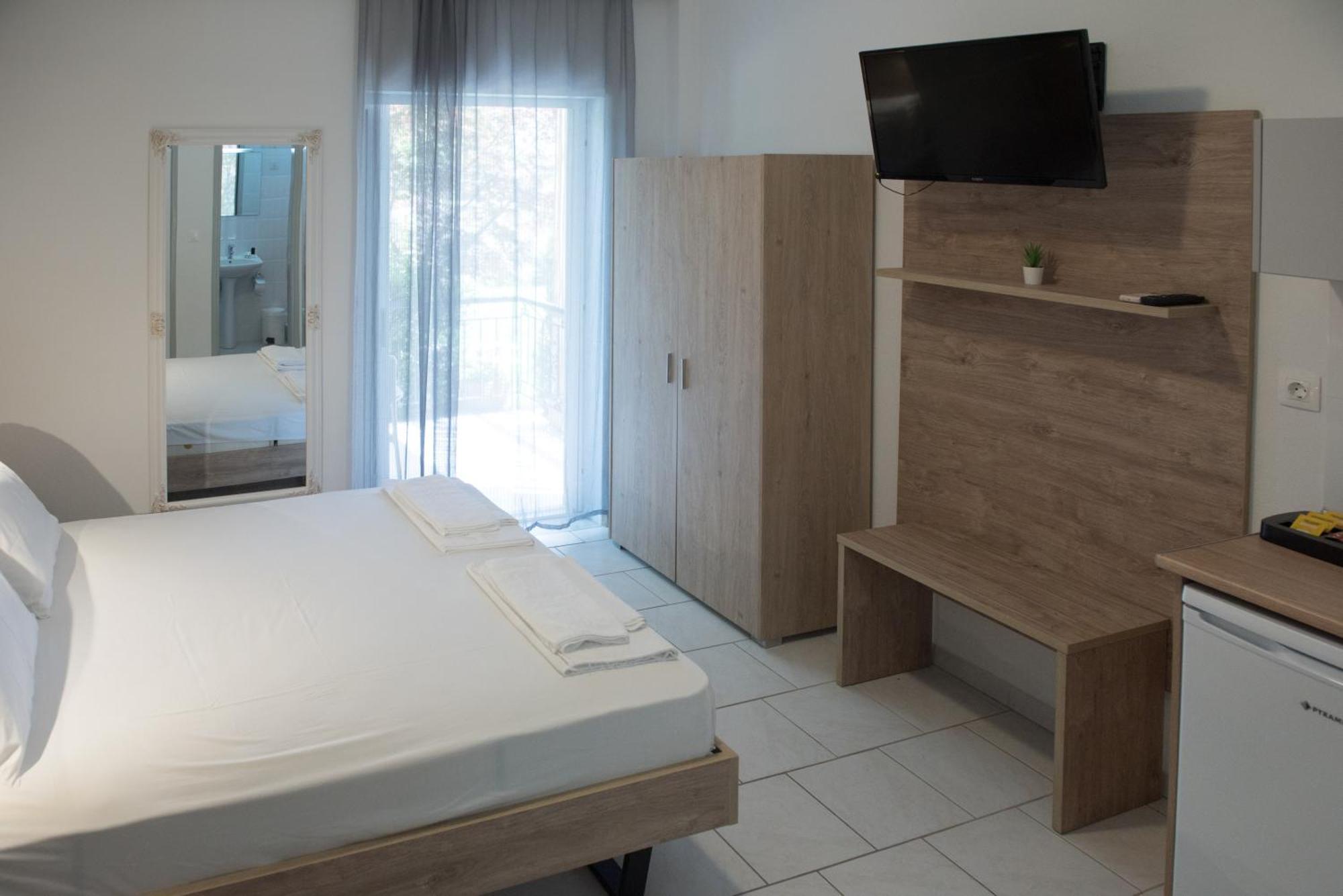 ستافروس Milies Apartments المظهر الخارجي الصورة